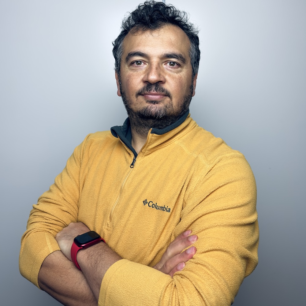 Abdullah Uğraşkan - @apoStyLEE